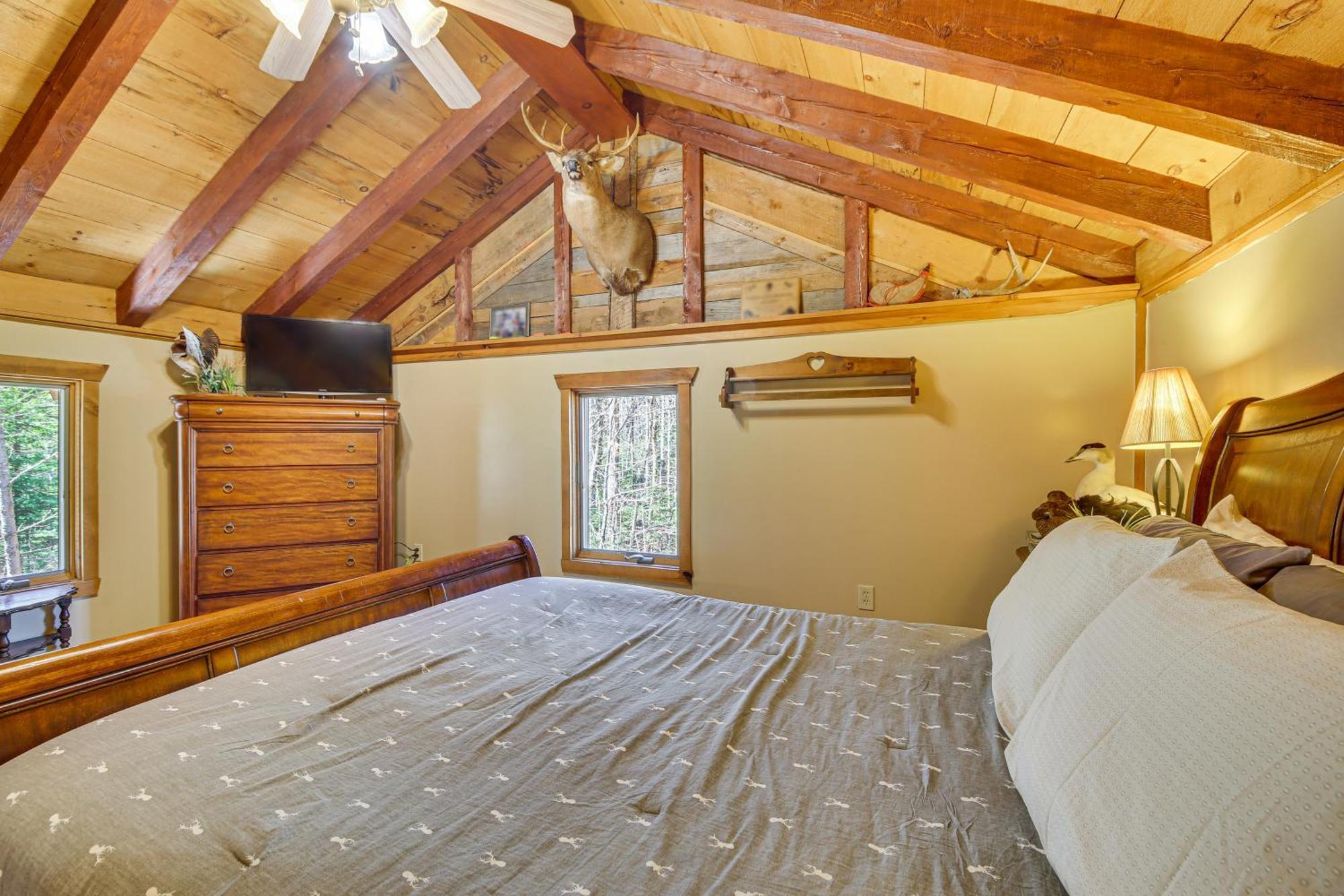 Rustic Searsport Cabin Loft And Sunroom On 10 Acres Zewnętrze zdjęcie